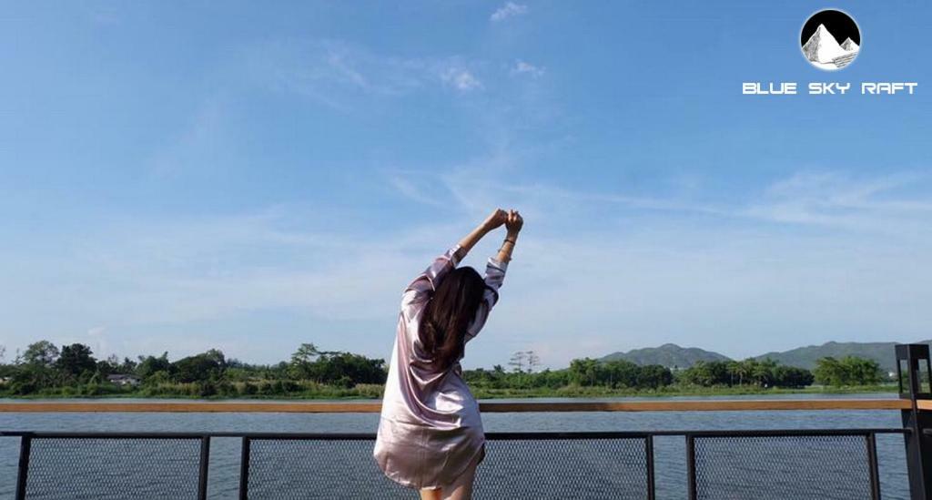 Blue Sky Raft At Kanchanaburi Hotel Exterior photo